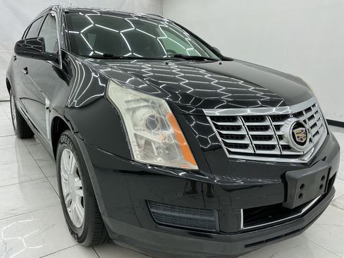 Used 2016 Cadillac SRX Luxury w/ Driver Awareness Package AWD/4WD image 3