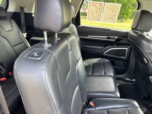Used 2022 Kia Telluride LX AWD/4WD image 24