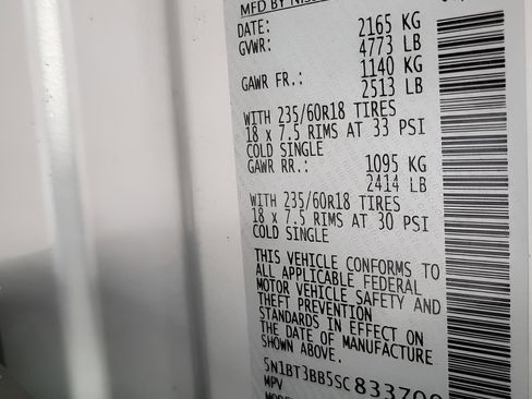 Used 2025 Nissan Rogue SV image 26