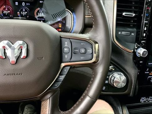 Used 2025 RAM 1500 Limited AWD/4WD image 28