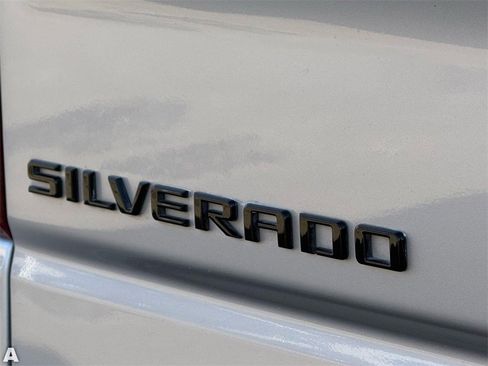 Used 2020 Chevrolet Silverado 1500 RST w/ RST Value Package image 14