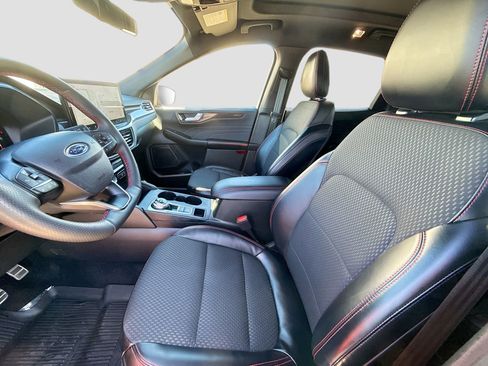 Used 2023 Ford Escape ST-Line w/ Tech Pack #1 image 25