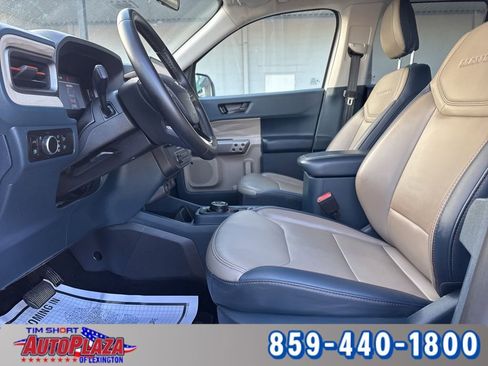 Used 2025 Ford Maverick Lariat image 31