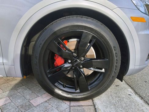 Used 2018 Audi Q5 2.0T Premium w/ Convenience Package image 48