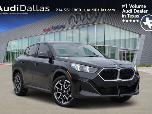 Used 2024 BMW X2 xDrive28i w/ Convenience Package image 1