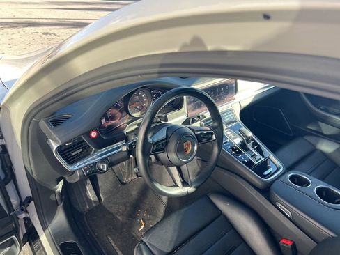 Used 2023 Porsche Panamera 4 Platinum Edition image 55