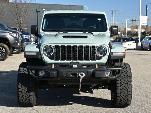 Used 2024 Jeep Wrangler Unlimited Rubicon 392 image 6