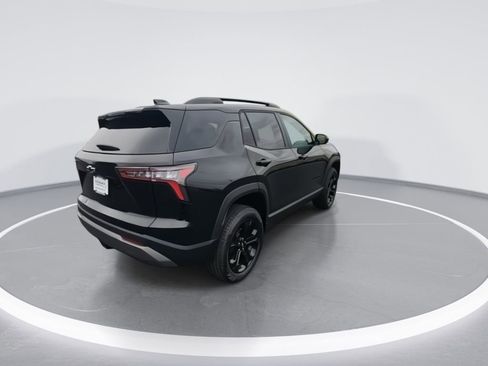 New 2026 Chevrolet Equinox LT w/ Convenience Package II image 8