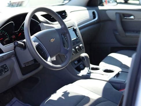 Used 2017 Chevrolet Traverse LS FWD image 25