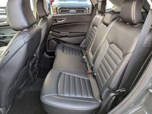 Certified 2024 Ford Edge SEL w/ Convenience Package image 16