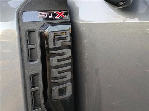 Used 2025 Ford F250 XL w/ STX Appearance Package image 28