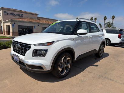 Used 2025 Hyundai Venue SEL