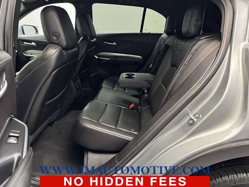 Used 2023 Cadillac XT4 Premium Luxury FWD image 14