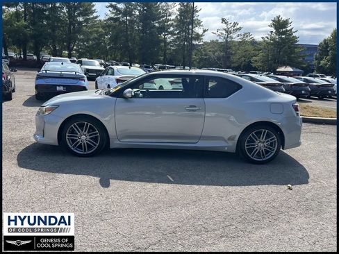Used 2014 Scion tC 10 Series FWD image 4