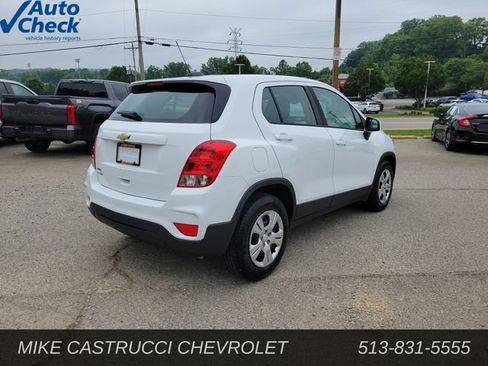 Used 2017 Chevrolet Trax LS FWD image 5