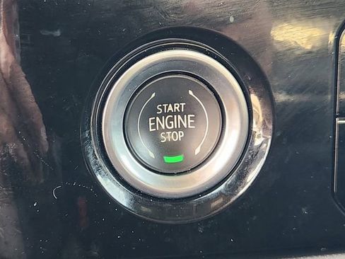 Used 2023 Chevrolet Silverado 1500 LT image 20