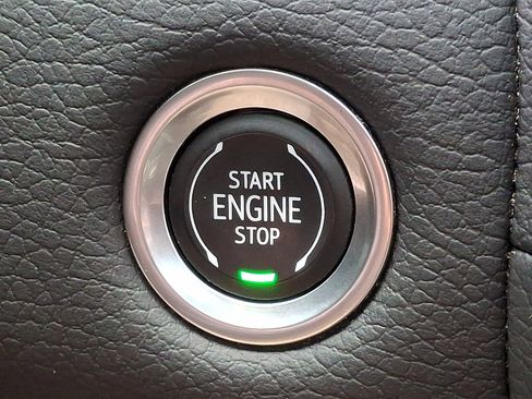 Certified 2023 GMC Yukon Denali image 25