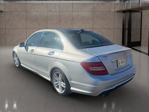 Used 2013 Mercedes-Benz C 250 Sedan image 5