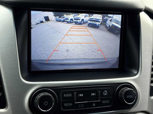 Used 2016 GMC Yukon SLE AWD/4WD image 14