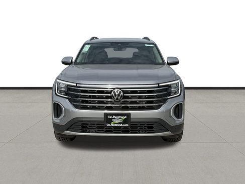 New 2026 Volkswagen Atlas SE image 2