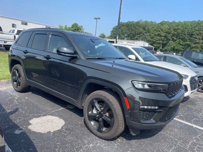 Used 2023 Jeep Grand Cherokee Limited w/ Luxury Tech Group II