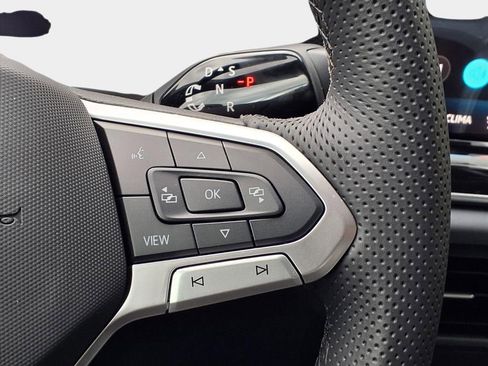 New 2026 Volkswagen Tiguan SE R-Line image 20