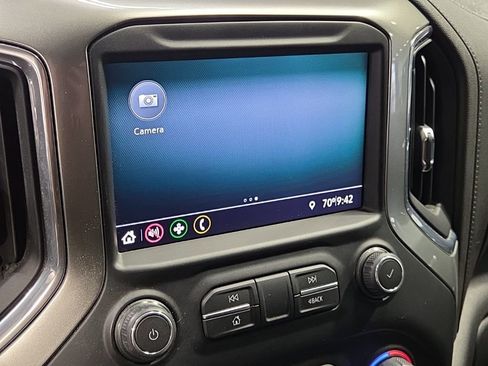 Used 2021 Chevrolet Silverado 1500 LT Trail Boss w/ Bed Protection Package image 18