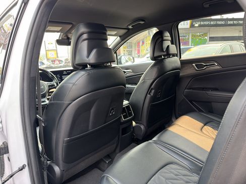 Used 2023 Kia Sportage X-Line AWD/4WD image 15