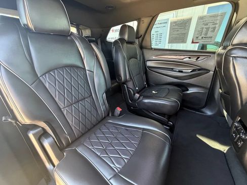 Used 2023 Buick Enclave Avenir FWD image 33