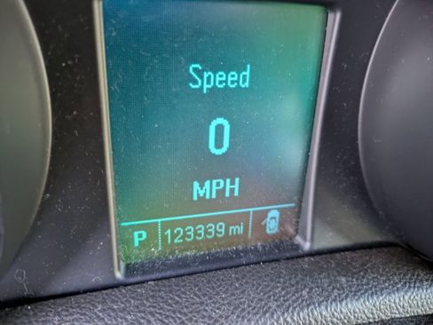 Used 2015 Buick Encore Convenience image 12