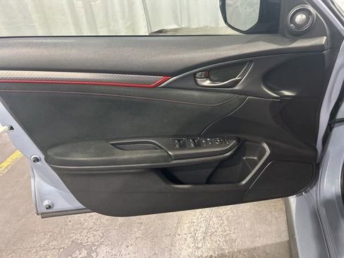 Used 2019 Honda Civic Type R image 15