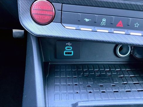 Used 2024 Ford Mustang GT Premium image 15