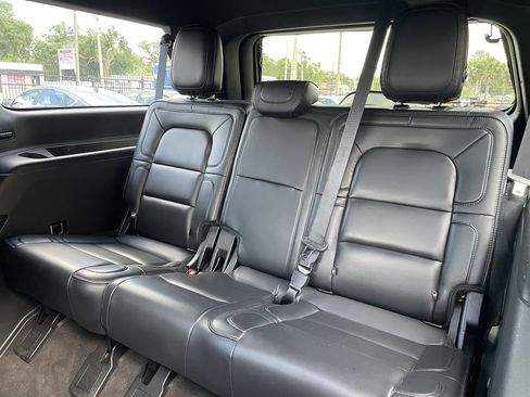 Used 2019 Lincoln Navigator L Reserve AWD/4WD image 21
