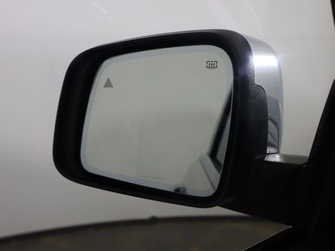 Used 2020 Jeep Grand Cherokee Limited AWD/4WD image 42