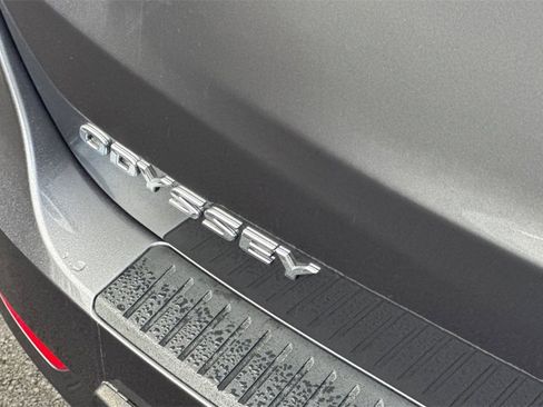 Certified 2021 Honda Odyssey Touring image 30