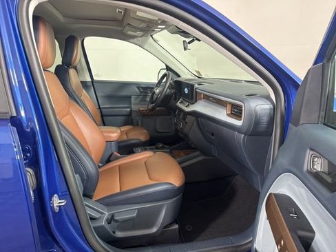 Certified 2023 Ford Maverick Lariat w/ Lariat Luxury Package AWD/4WD image 3