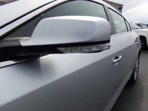 Used 2016 Buick LaCrosse Leather FWD image 36