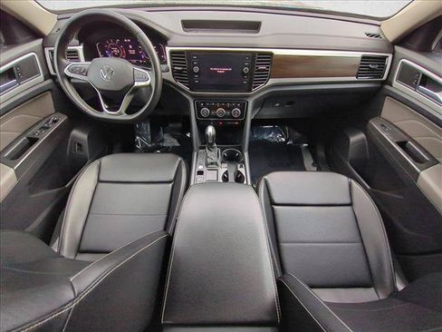 Used 2023 Volkswagen Atlas SE FWD image 19