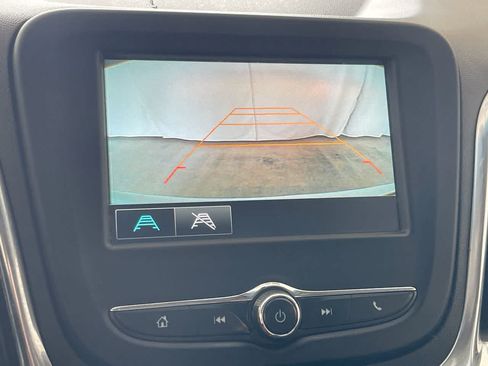 Used 2018 Chevrolet Equinox LT AWD/4WD image 17