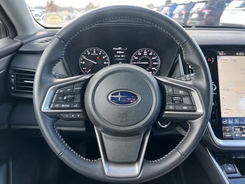 Used 2023 Subaru Outback Premium image 29