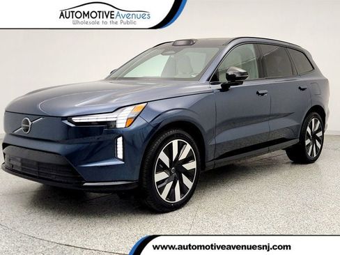 Used 2025 Volvo EX90 Ultra image 1