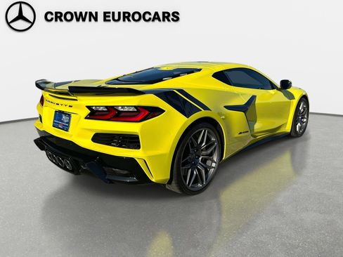 Used 2024 Chevrolet Corvette Z06 image 4