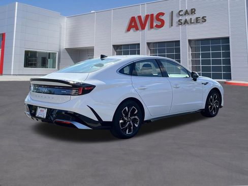 Used 2025 Hyundai Sonata SEL FWD image 6