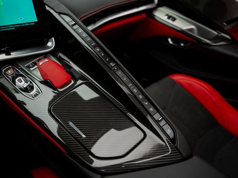 Used 2025 Chevrolet Corvette Z06 RWD image 50