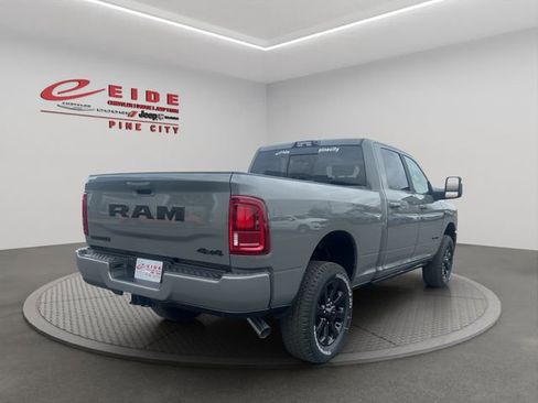 New 2026 RAM 2500 Laramie AWD/4WD image 5