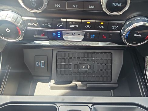 Used 2023 Ford F150 Lariat w/ Equipment Group 502A High AWD/4WD image 31