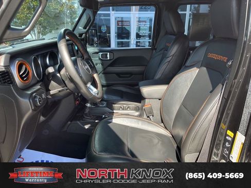 Used 2023 Jeep Gladiator Mojave w/ Cold Weather Group AWD/4WD image 3