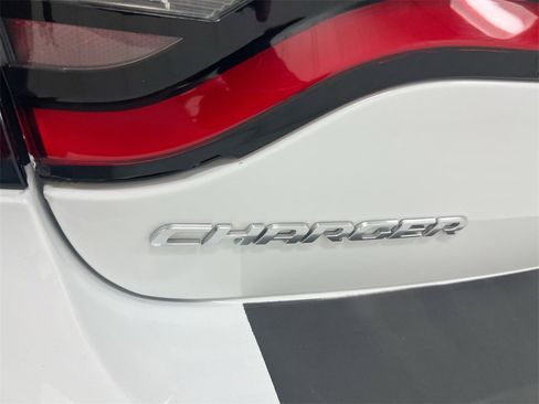 Used 2022 Dodge Charger SXT image 26