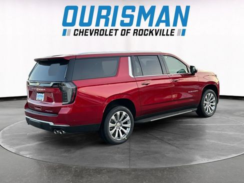 New 2026 Chevrolet Suburban Premier image 6