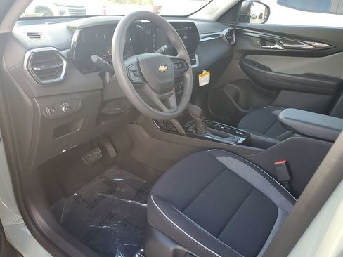 New 2026 Chevrolet TrailBlazer LS w/ LS Convenience Package image 16